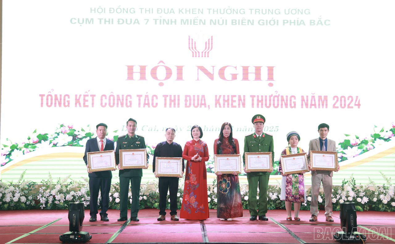 baolaocai-br_z6430960119499-b1c2938c2ec5ff6893f9bc8a10dba394.jpg
